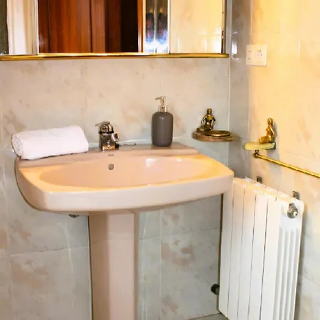 Baketxea, 8 Pax, Jardin Y Merendero Nyaraló